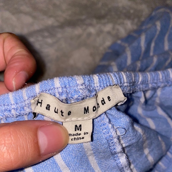 Off the shoulder crop ruffled top!💜 - Picture 3 of 3